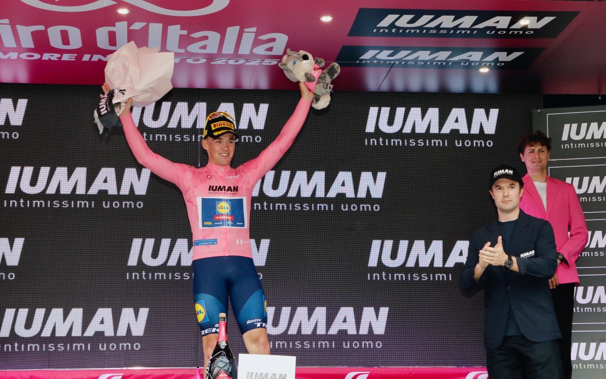 Pedersen in maglia rosa (Photo Cailotto)