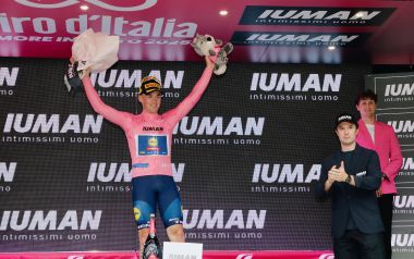 Pedersen in maglia rosa (Photo Cailotto)