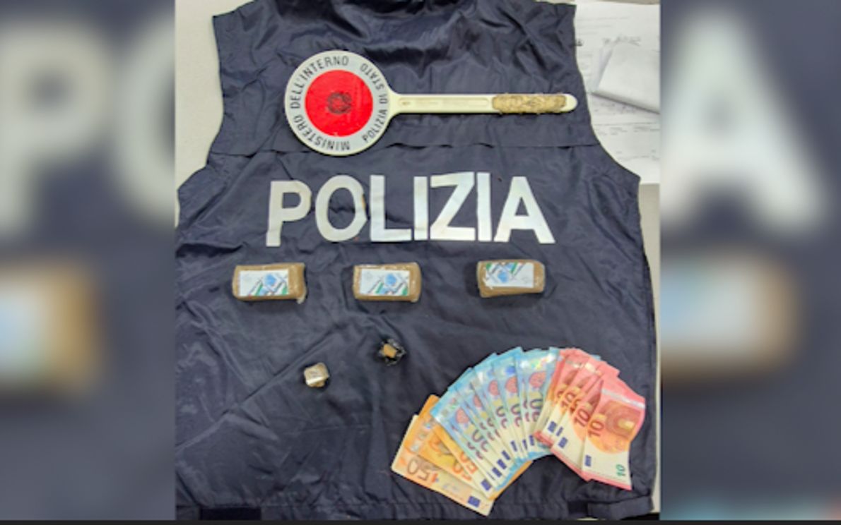 Polizia sequestro droga