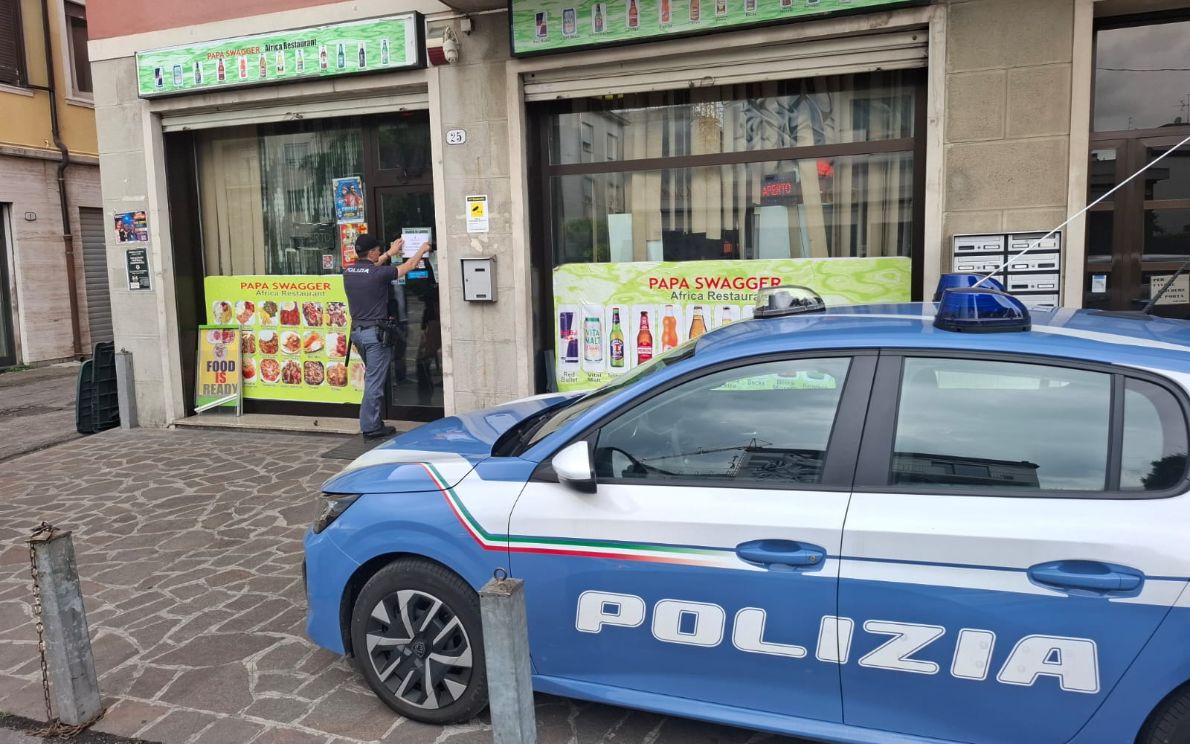 Polizia chiude locale all’Arcella