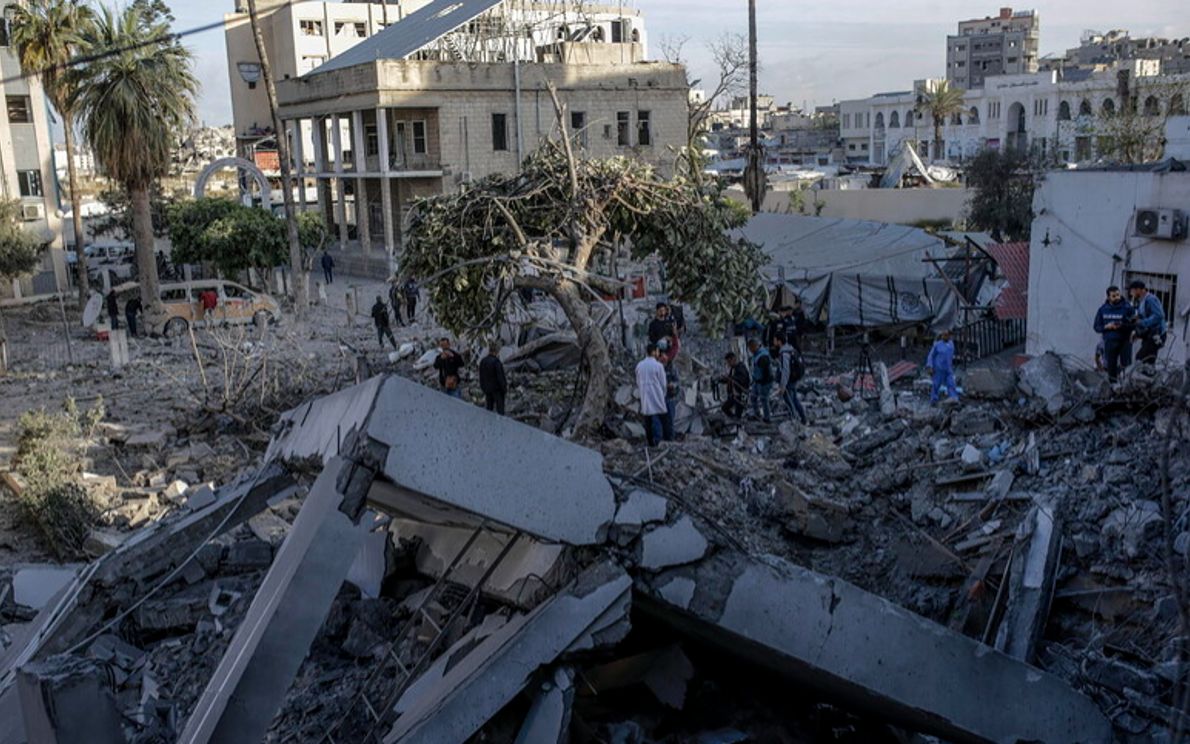 Ospedali bombardati a Gaza