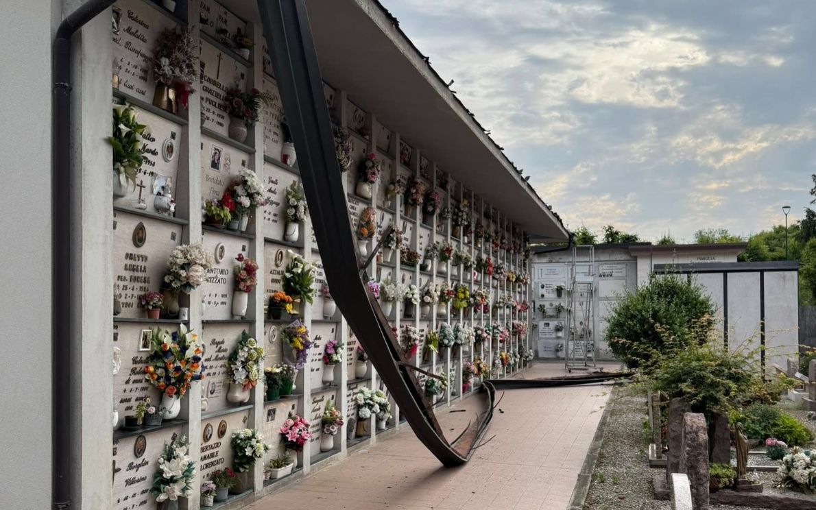 Cimitero di Limena sventrato dai ladri