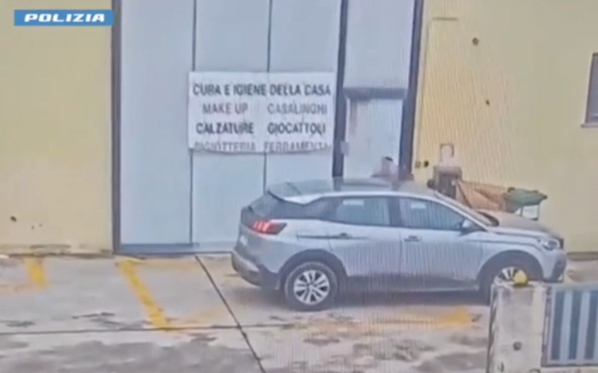 Un frame del video diffuso dalla Polizia