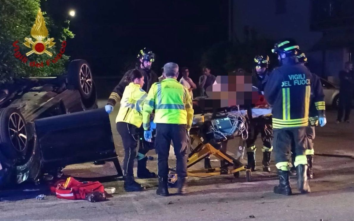Auto ribaltata a Ponte di Piave