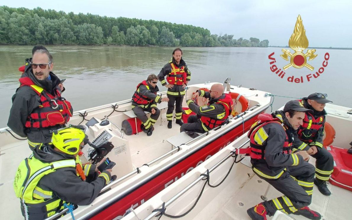 Vigili del fuoco al corso patente nautica