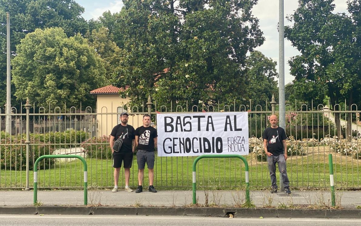 Forza Nuova contro il genocidio