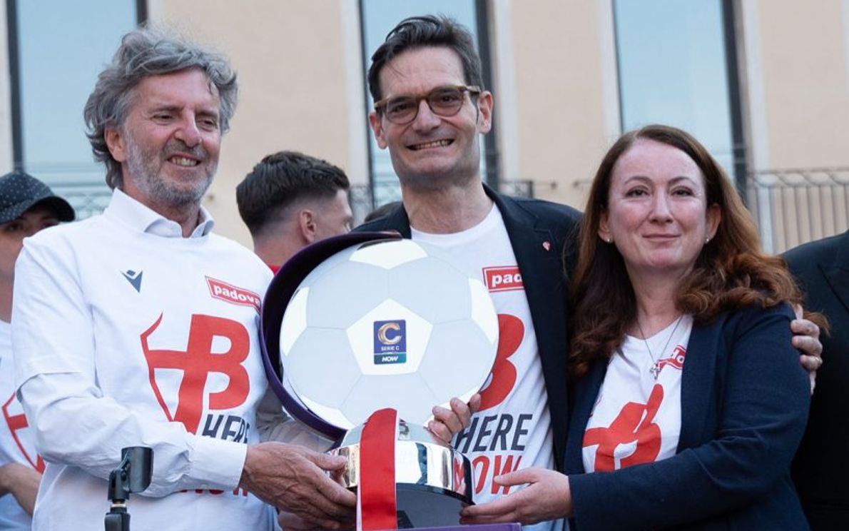 Peghin, Oughourlian, Bianchi alla festa per la B