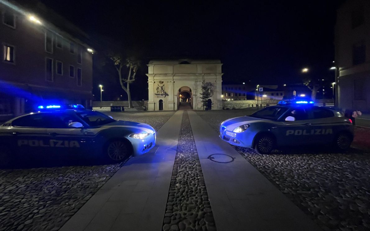 Polizia al Portello