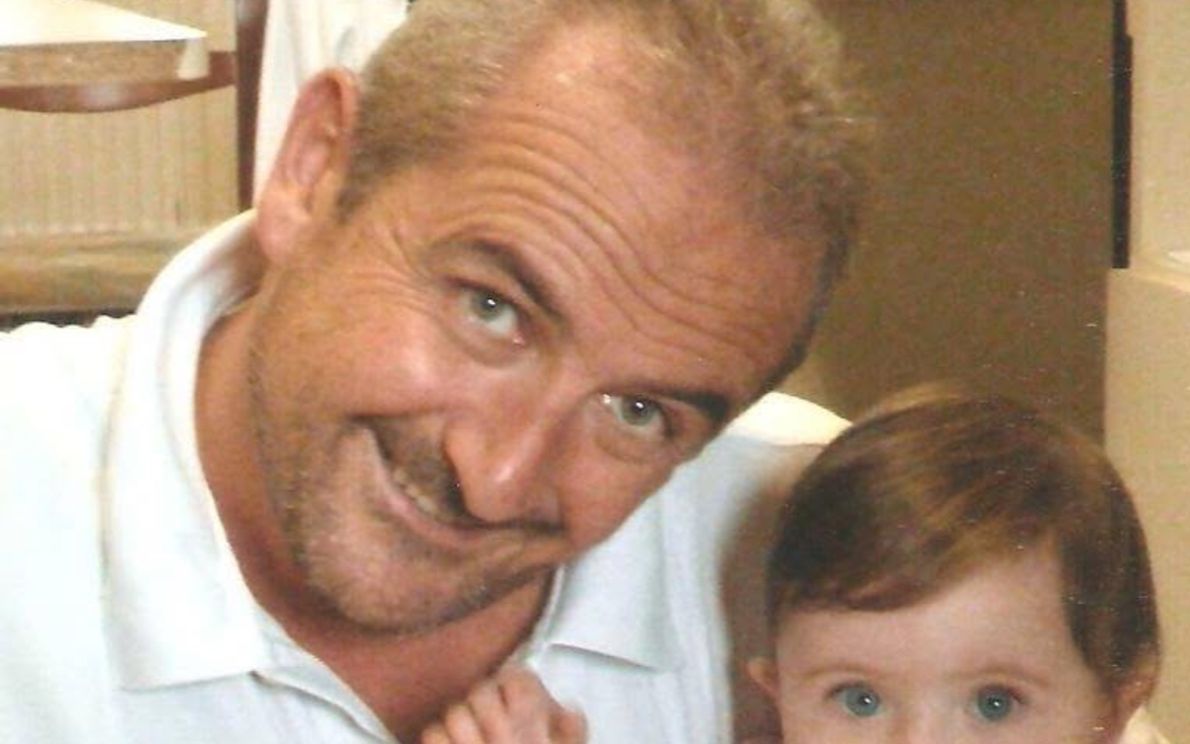 Il padre con la bimba