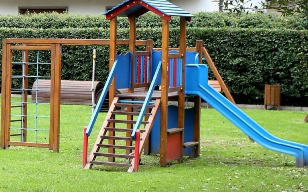 Scivolo, parco giochi