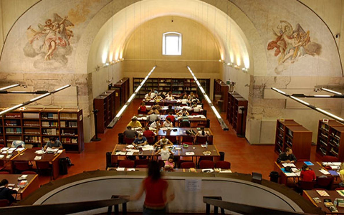Biblioteca Frinzi