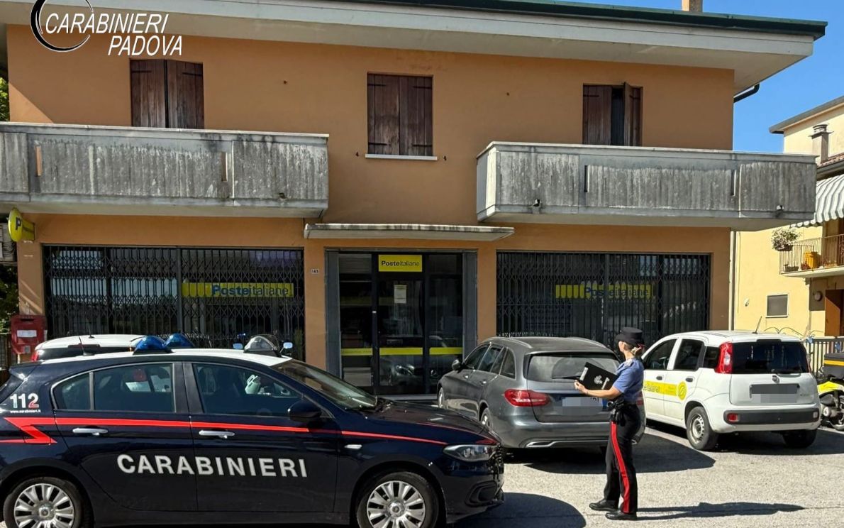 Carabinieri ufficio postale
