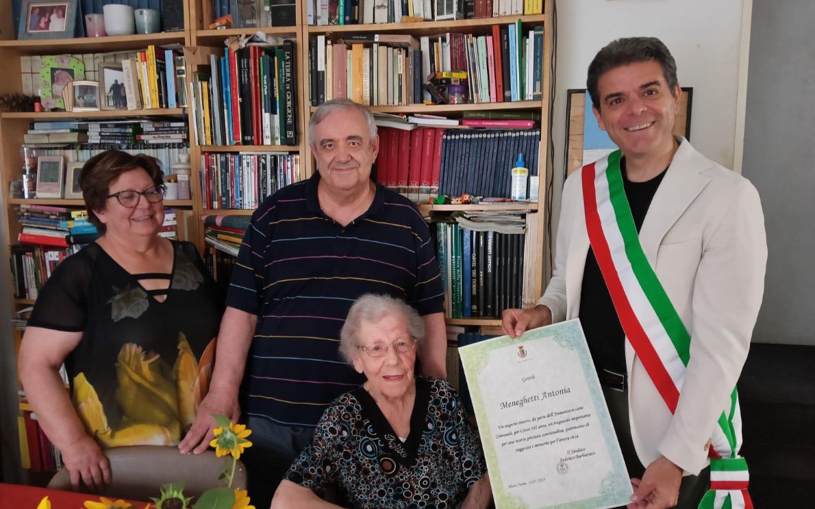 Antonia, 102 anni