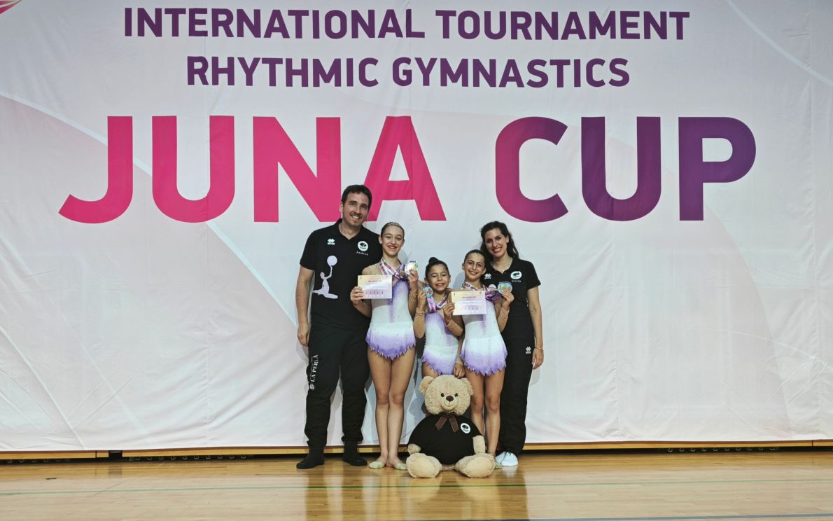 Le ginnaste dell’Asd Ginnastica Ritmica La Perla
