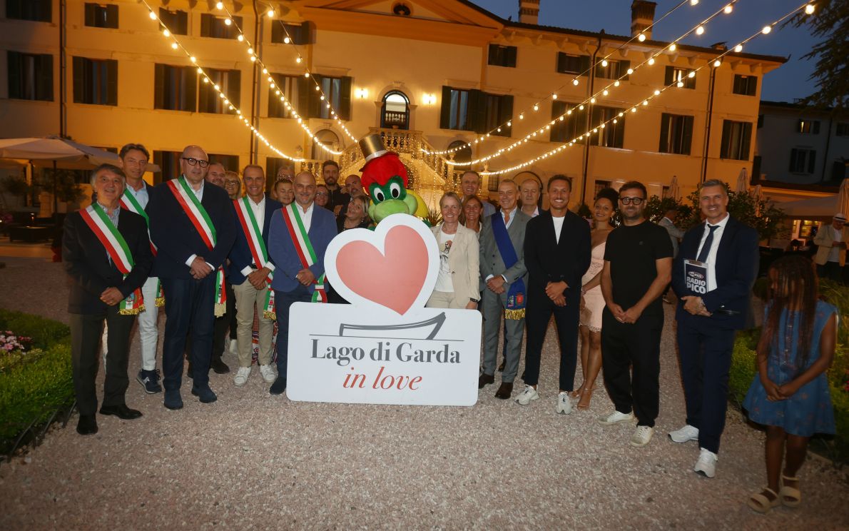 lago di garda in love
