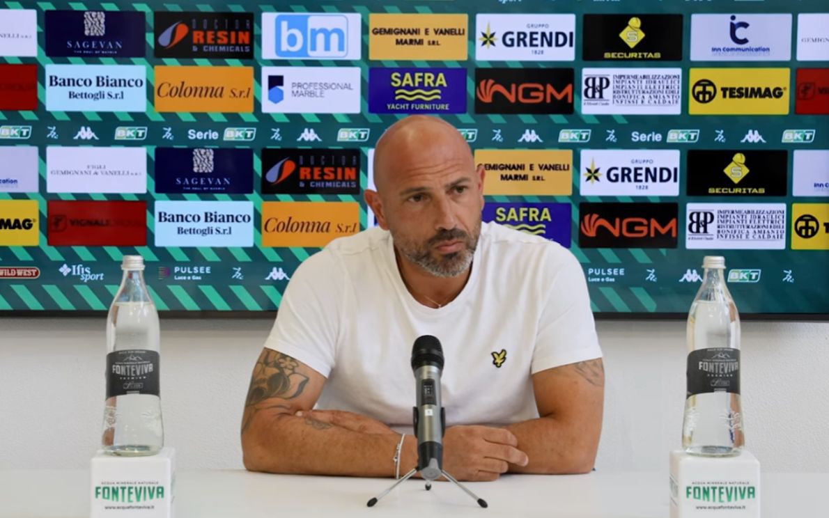 Antonio Calabro, allenatore Carrarese