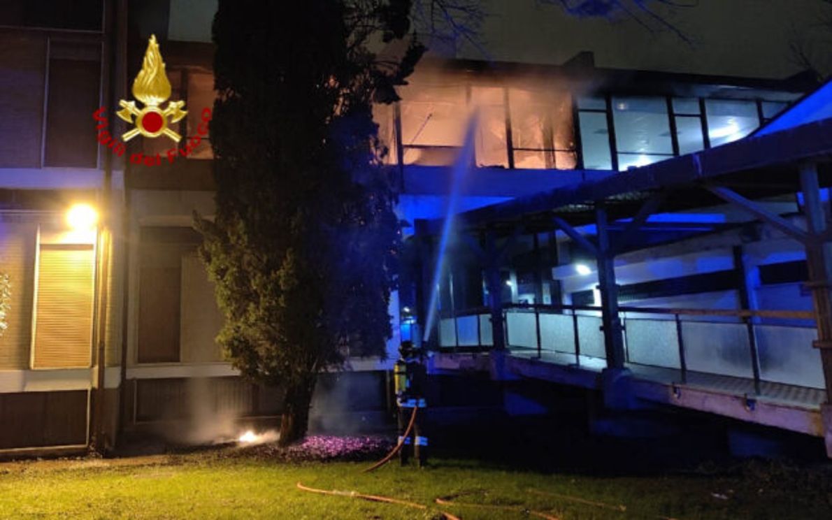 Biblioteca Dante Alighieri, incendio del 2022