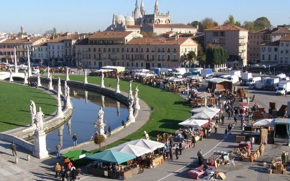 Mercato di Prato della Valle