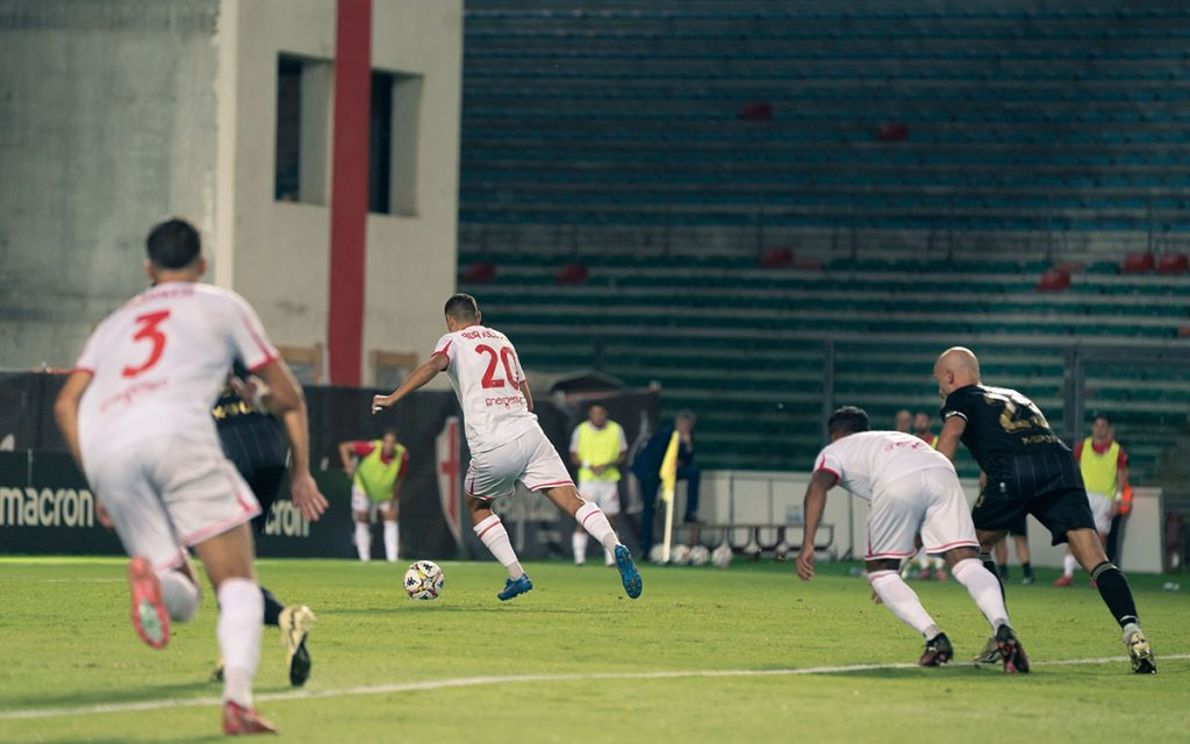 Bortolussi segna il rigore (foto Boggian)