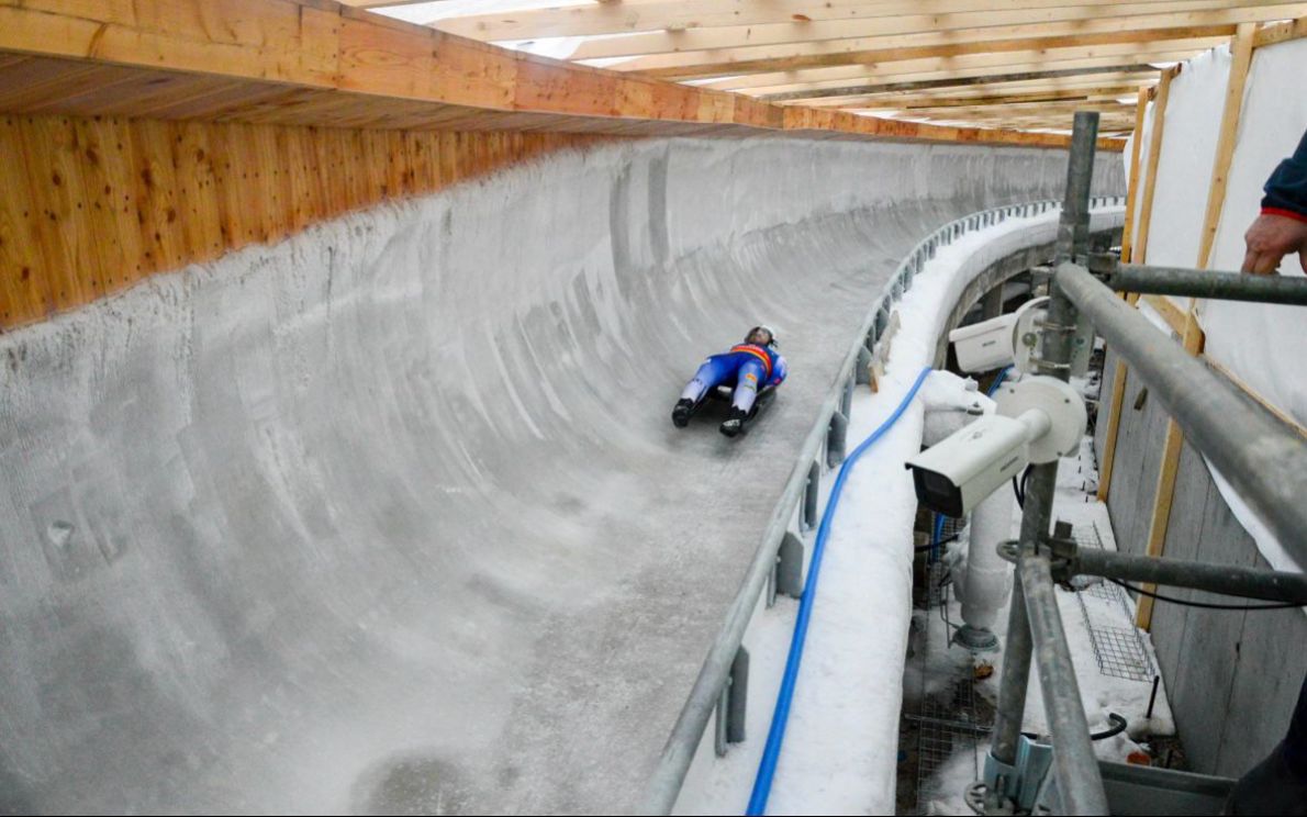 Sliding Centre a Cortina