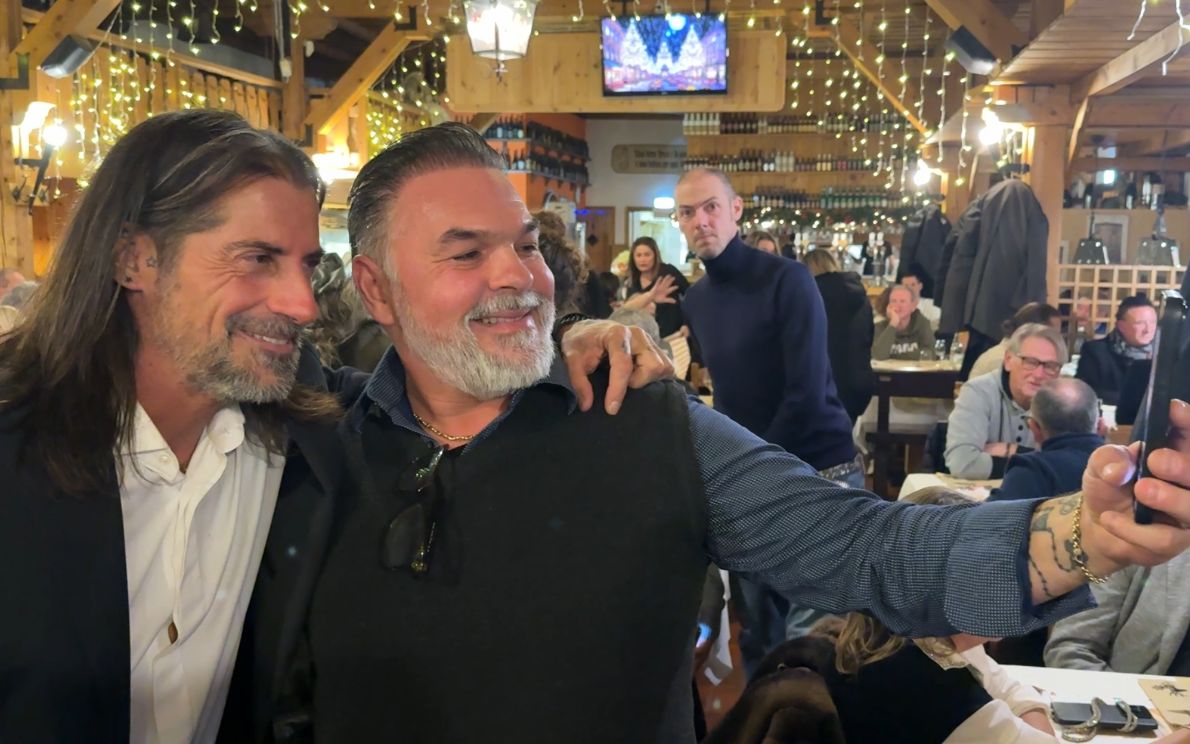 Cena con Claudio