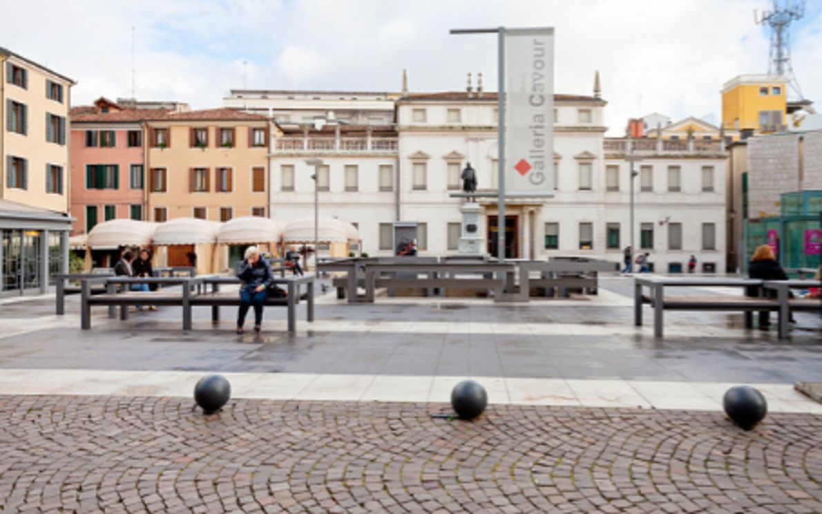 Piazza Cavour