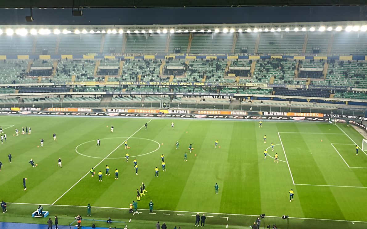 foto, Andrea Faedda, Bentegodi, notturna