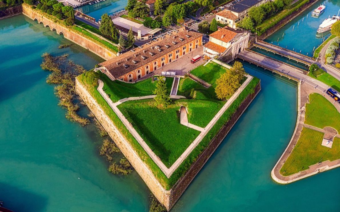 Peschiera del Garda
