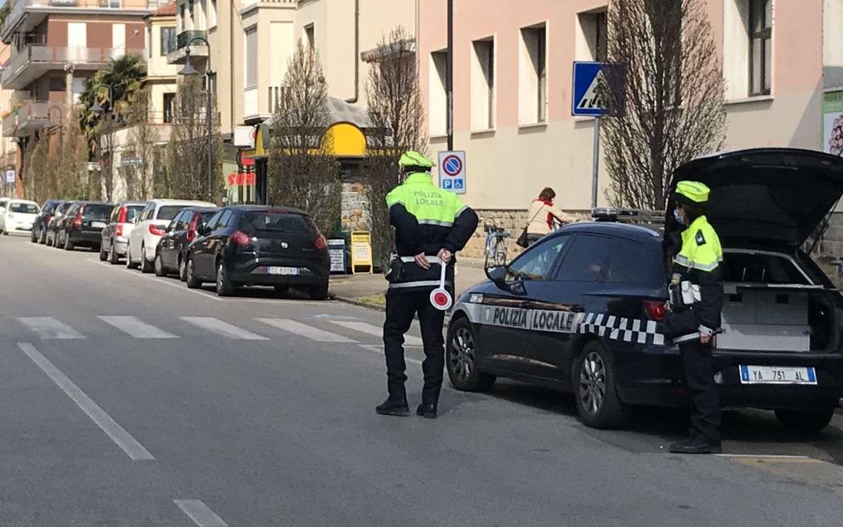 Poso di blocco della Polizia Locale