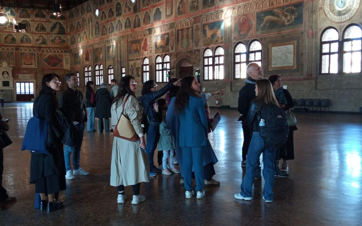 Giovani a Palazzo della Ragione