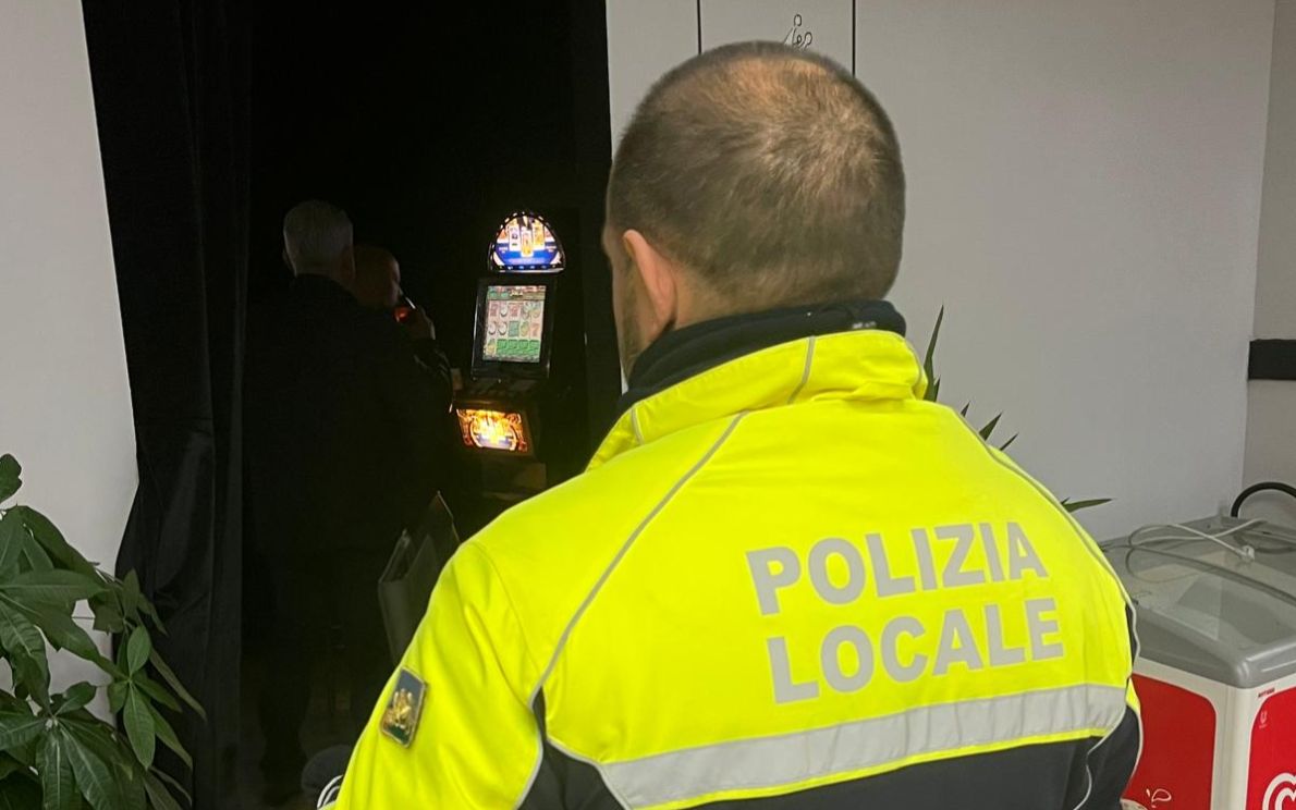 Polizia Locale controlli Sale Slot