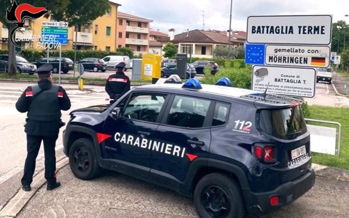 Carabinieri a Battaglia Terme