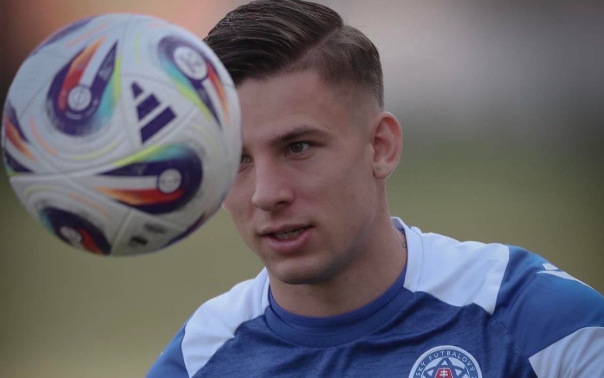 Suslov, foto facebook, gruppo I maladi de hellas