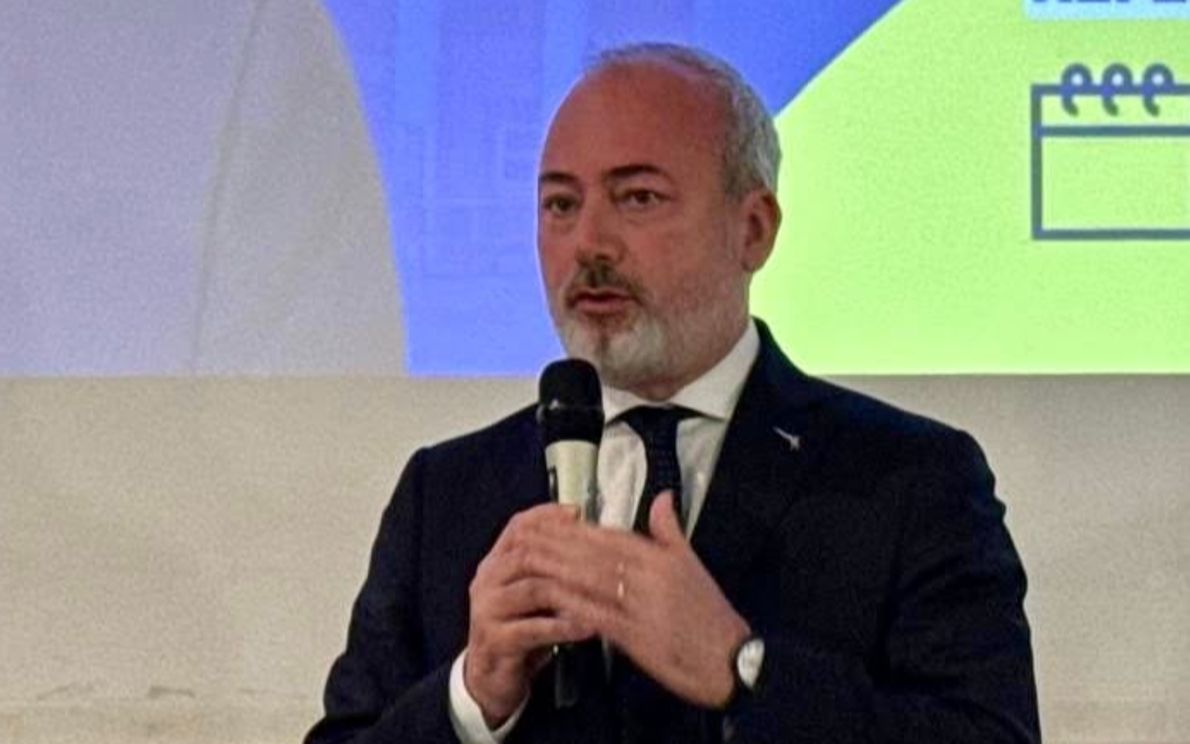 Andrea Ostellari