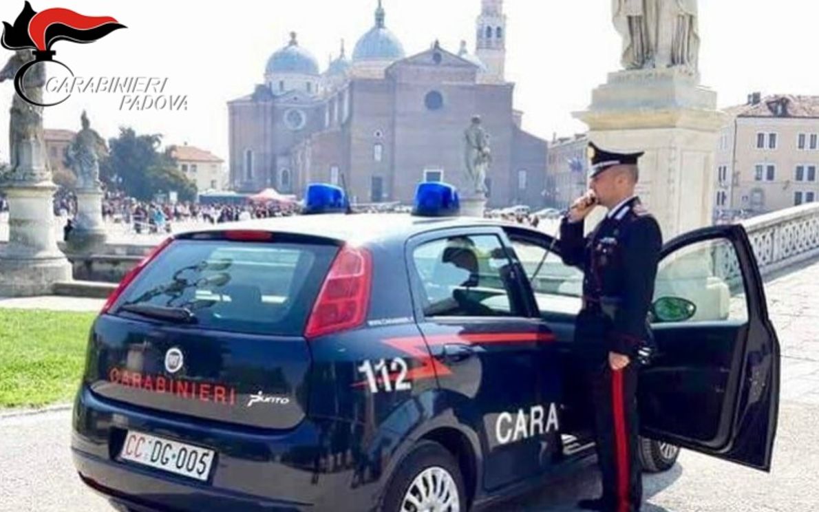 Carabinieri in Prato della Valle