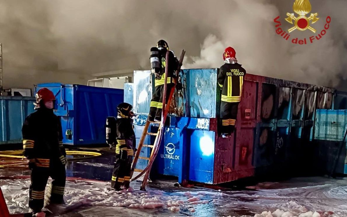Vigili del Fuoco, incendio a Fossò