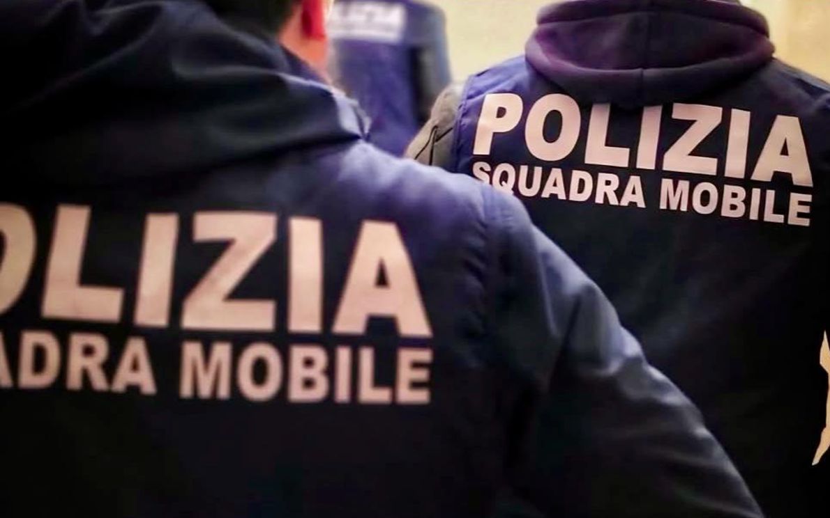 Polizia, squadra mobile
