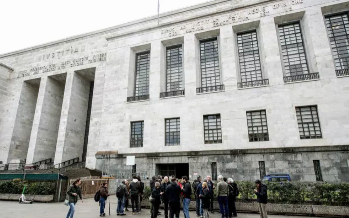 Il Palazzo di Giustizia di Milano