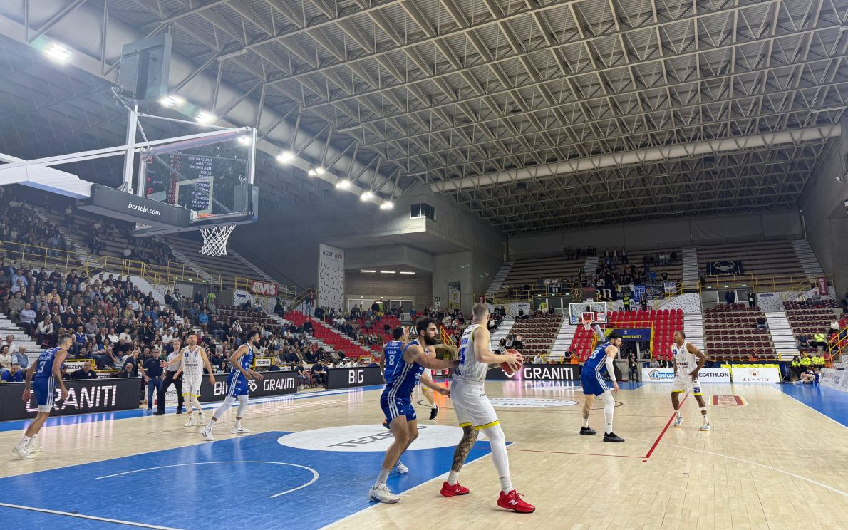 Tezenis-Brindisi