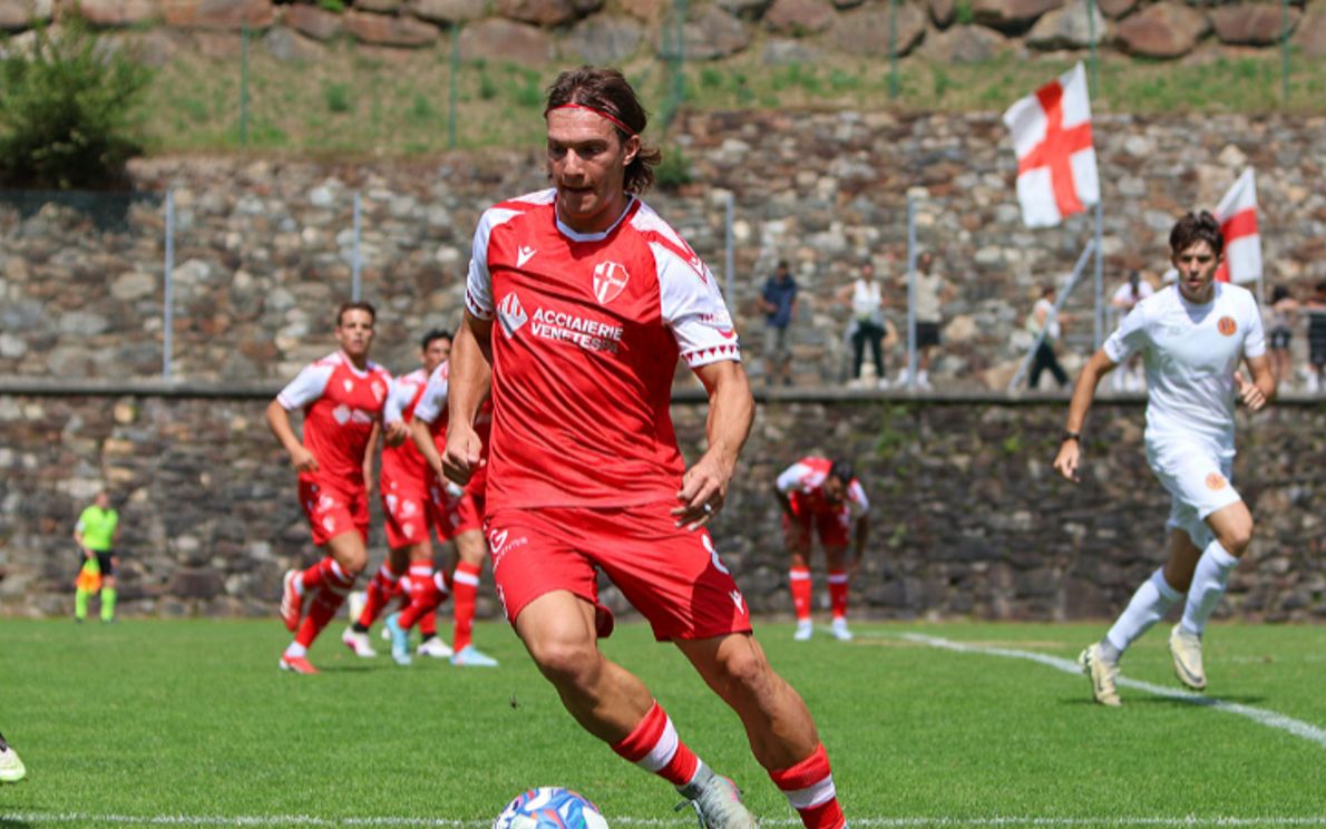 il centrocampista Fusi (foto Calcio Padova)