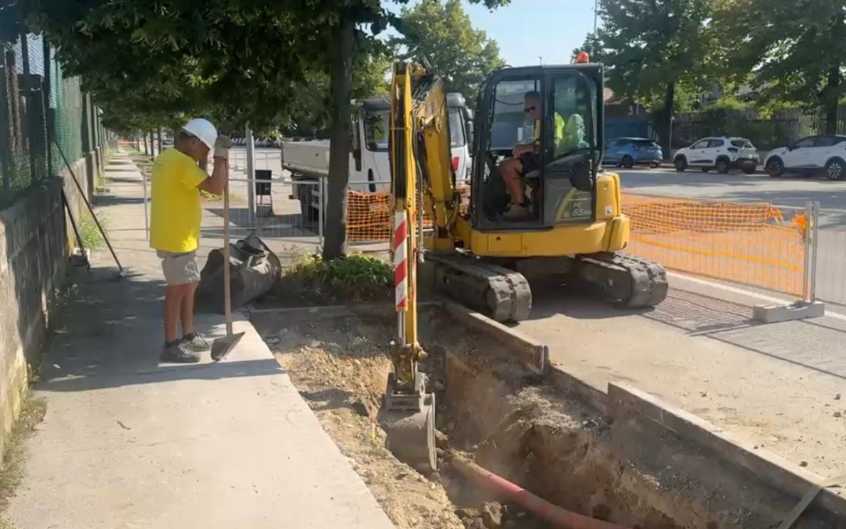 Depavimentazione in via della Ricerca Scientifica