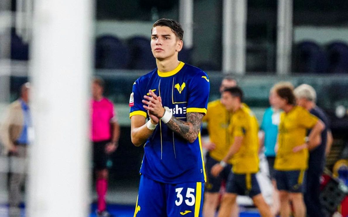 Cerbone, foto facebook da hellasveronafc