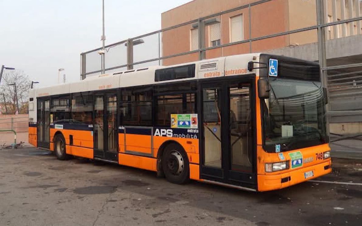 Un autobus a Limena