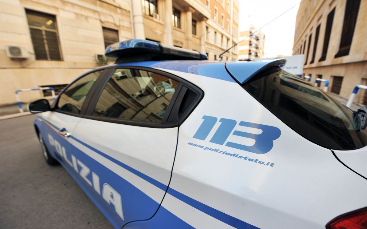 Volante Polizia (Imagoeconomica)