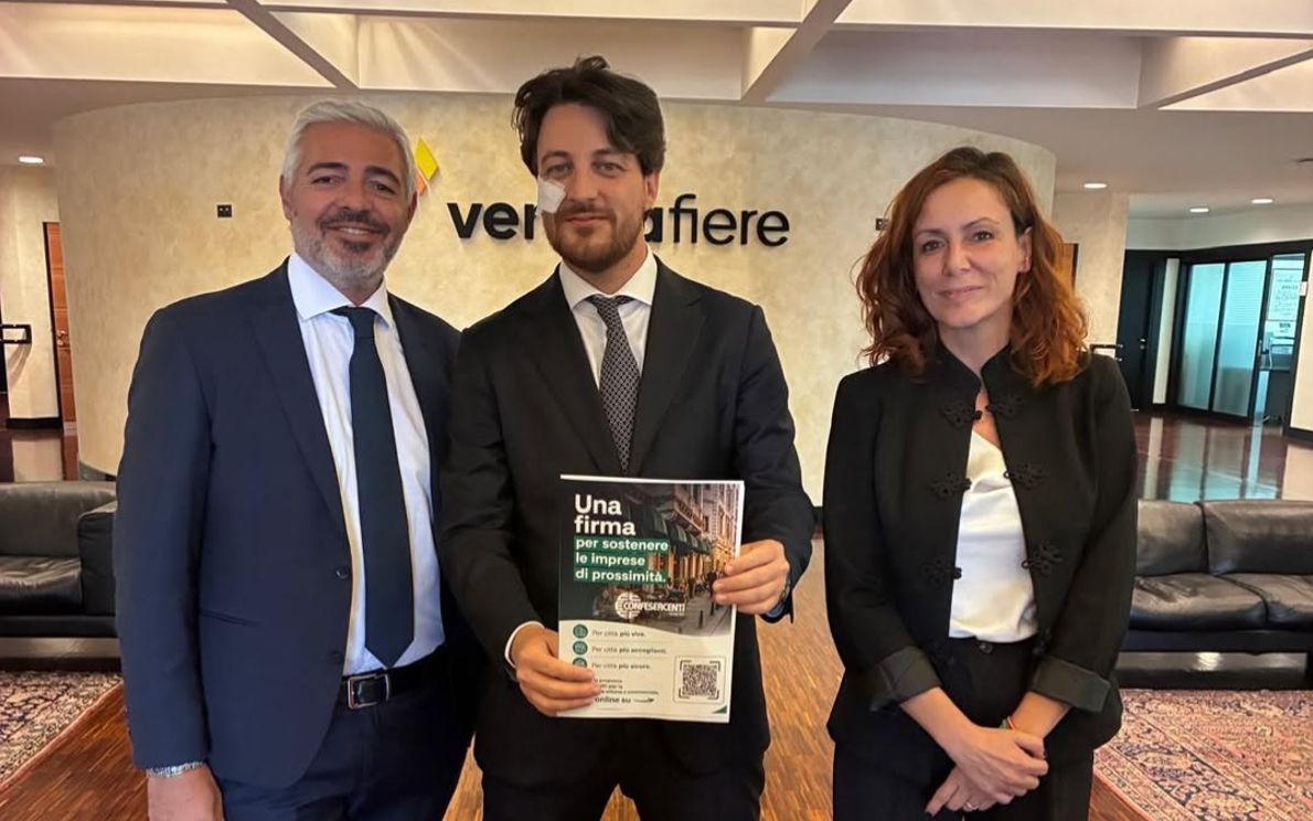 Stefani firma proposta di Confesercenti