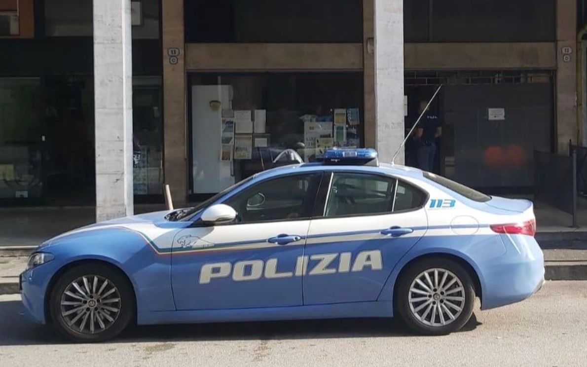 Polizia in via Tommaseo