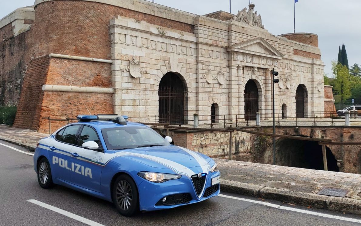 Polizia