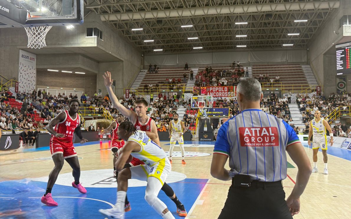 Tezenis – Reggio Emilia