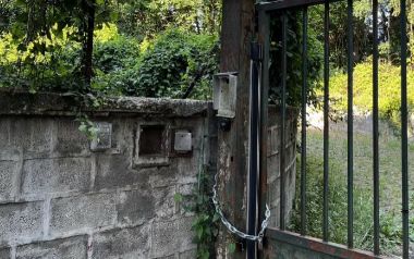 I discussi spazi di Via Villa a Quinzano
