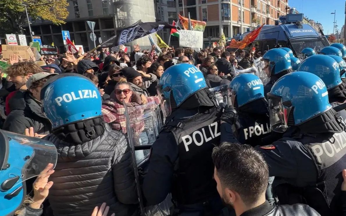 scontri a Mestre (foto Italia 24h live)